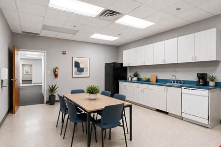 2192 Eastview Parkway Northeast