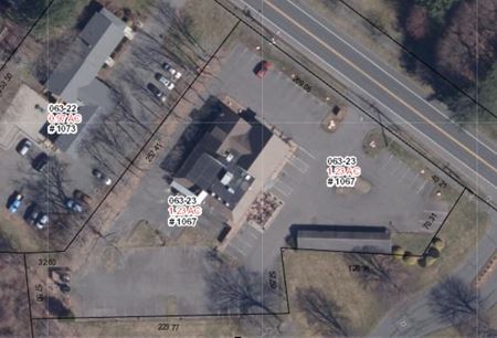 VacantLand space for Rent at Former  Restaurant in Farmington