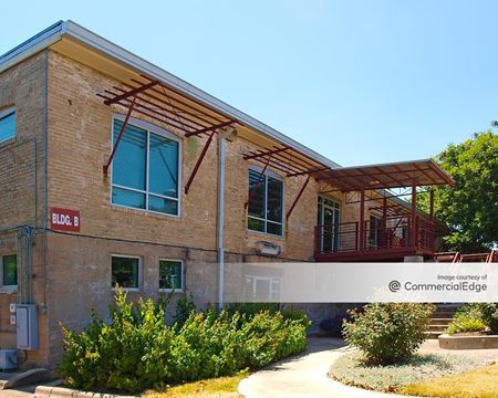Office space for Rent at Penn Field in Austin