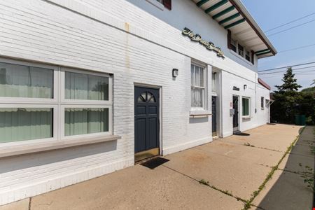 Commercial space at 1330 Webford in Des Plaines