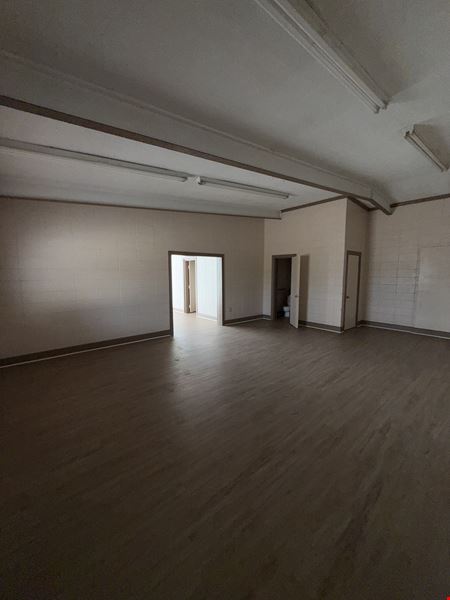 1102 Meeting St