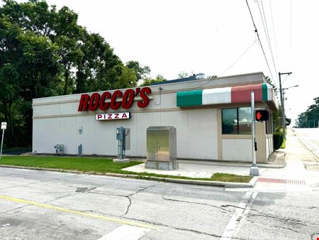 1,359 SF Freestanding Restaurant / Retail Building For Sale in Central Springfield