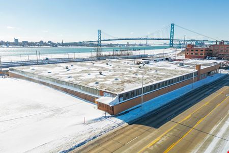 Industrial space for Rent at 2121 W Fort St in Detroit