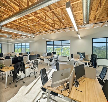 CLASS A MERIDIAN OFFICE FOR SUBLEASE - UNDER MARKET RENTS