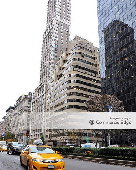 Commercial space at 505 Park Avenue in New York