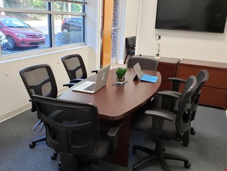OfficeOurs - 1631 Midtown Place