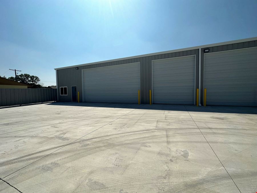 Goddard, 209 E. 6th St. Unit 2 Industrial For Rent PropertyShark
