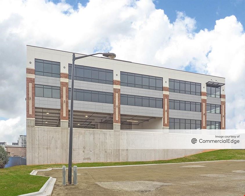 300 West Summit