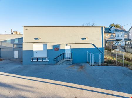 400 W Lancaster Ave