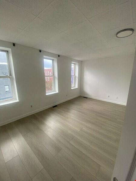 1733 Maryland