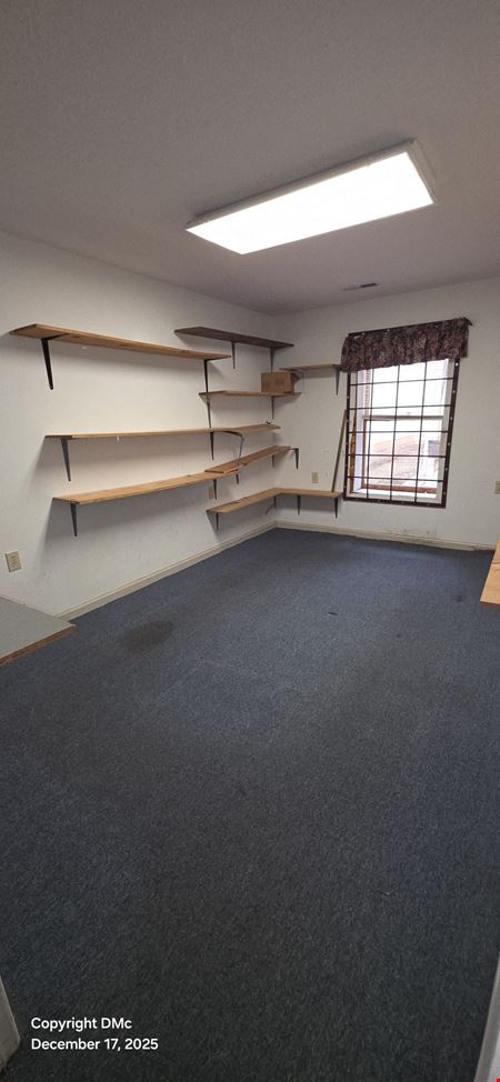 Flex/Retail Space Leeman Ferry