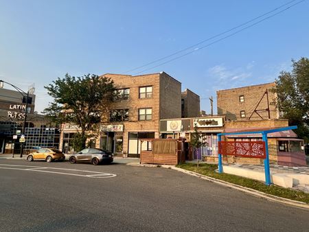 5511 N Lincoln - +/- 900 SF Commercial Storefront