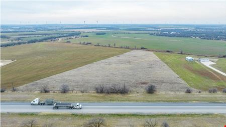 7575 Hwy 351