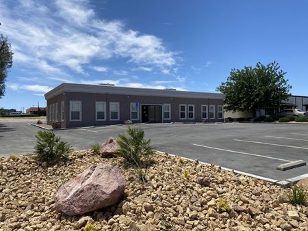 Office space for Rent at 15371 Bonanza Road #B in Victorville