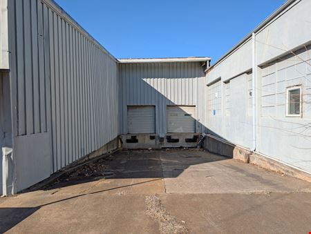 MANUFACTURING/WAREHOUSE FACILITY