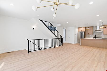 1273, 1281, 1283 Meade St