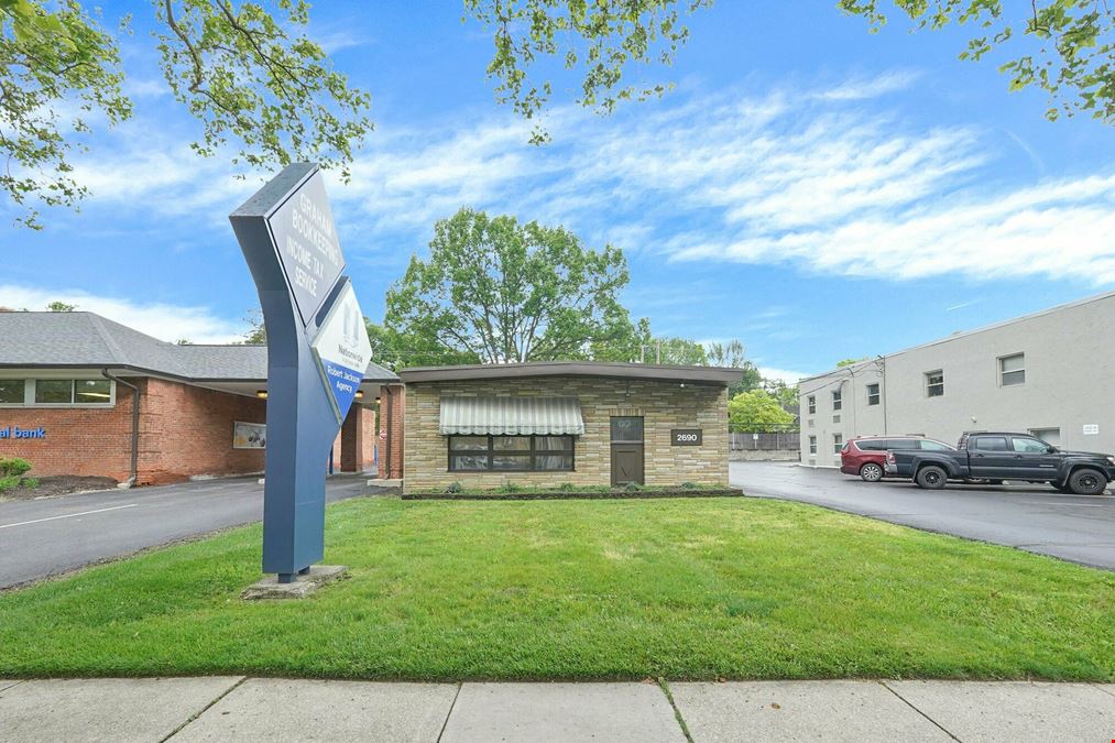 2690 E Main St