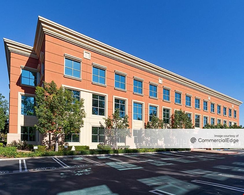 Crossroads Corporate Centre