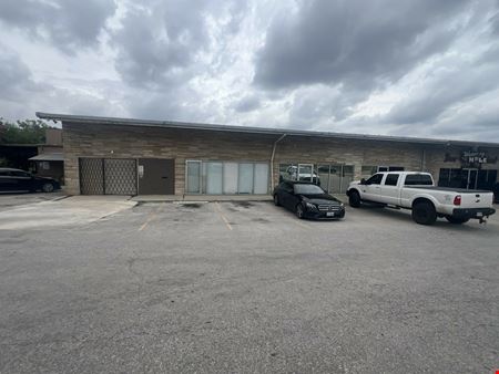 Commercial space at 9809 Fredericksburg Rd in San Antonio