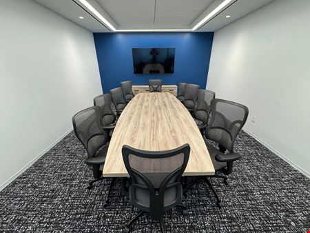 Stark Office Suites - 825 Third Avenue