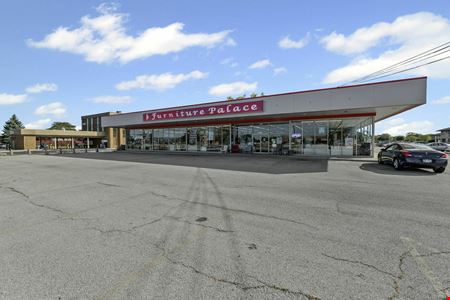 Retail space for Rent at 1436 Reynolds Rd in Maumee