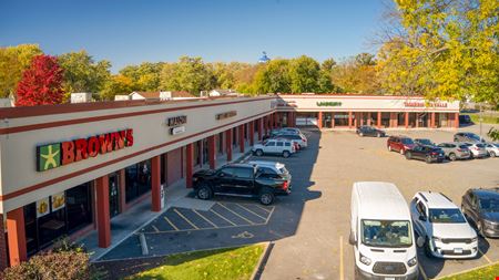 Boughton & Pinecrest Plaza