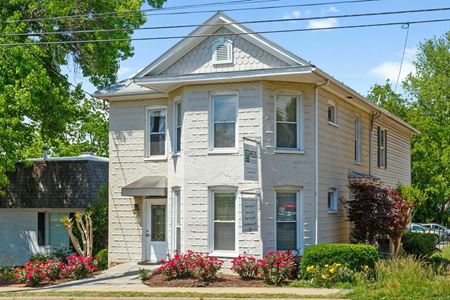 Office space for Rent at FOR LEASE - Premier Office Space | ±2,624 SF | Near Downtown Harrisonburg in Harrisonburg