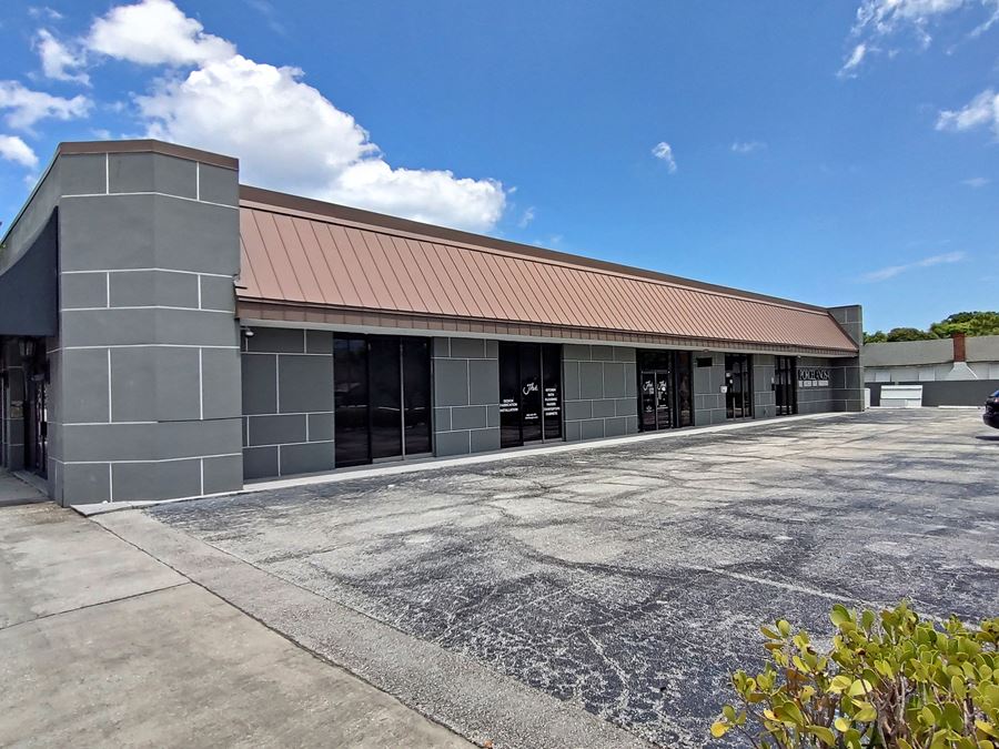 Retail Showroom with Signage in WPB