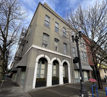 53 SW Yamhill St # 55
