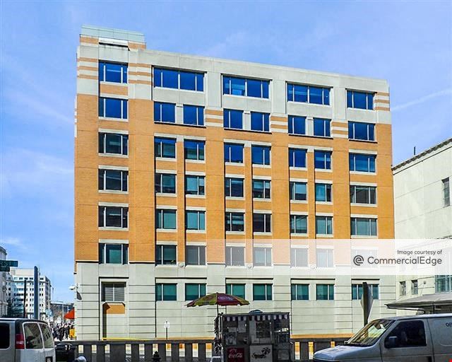 10 G Street NE