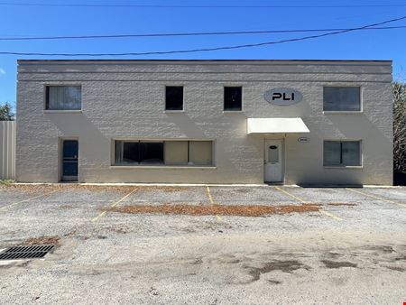 Pensacola Warehouse with Large Lay Down Area