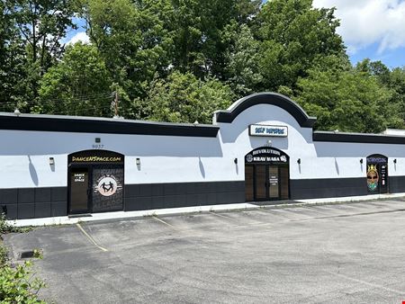 Retail space for Sale at 9053 Middlebrook Pike in Knoxville