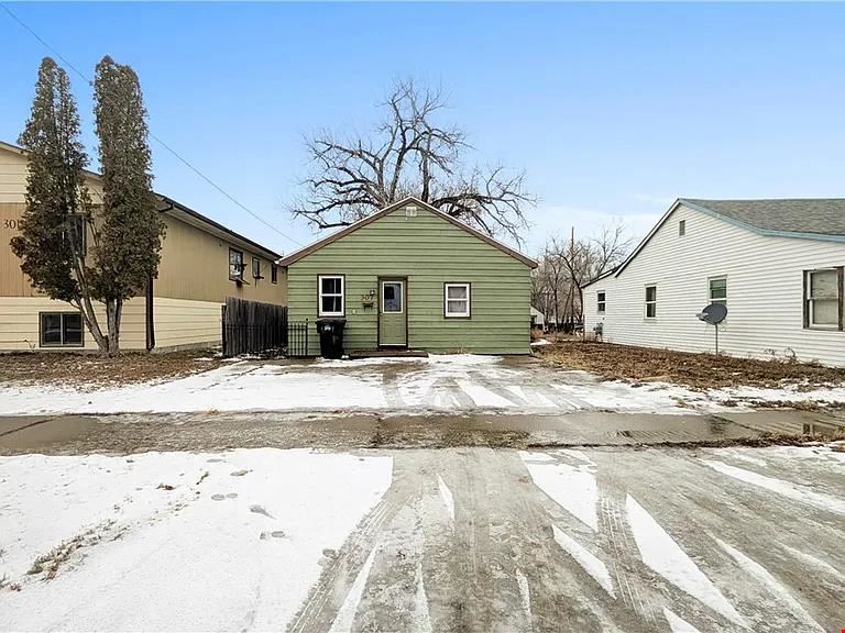 307 N Sargent Ave