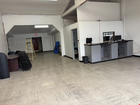 Clark County Shop/Office & Industrial Yard