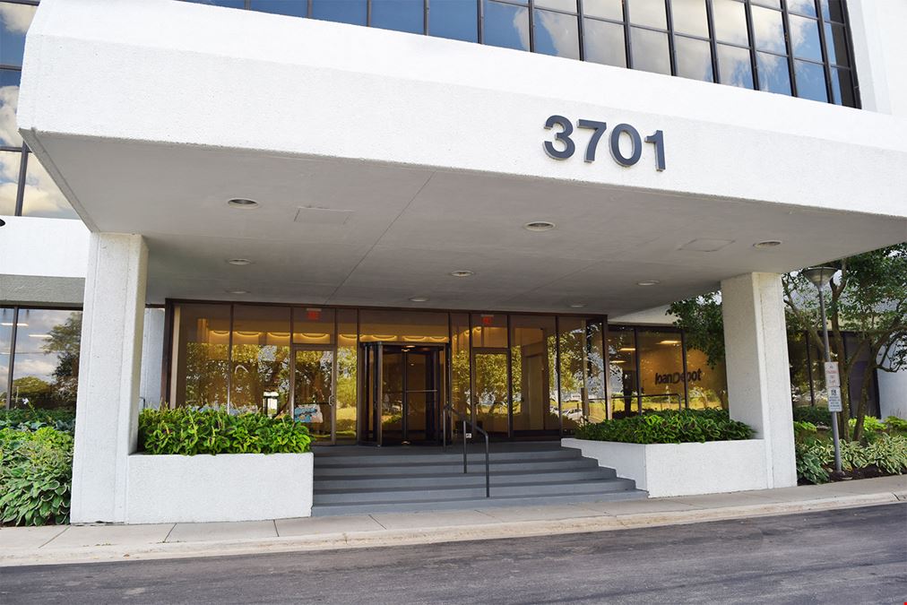 3701 West Algonquin Road