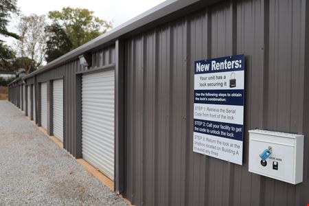 AZ SELF-STORAGE