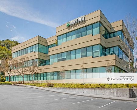 Office space for Rent at Pell Plaza in Novato