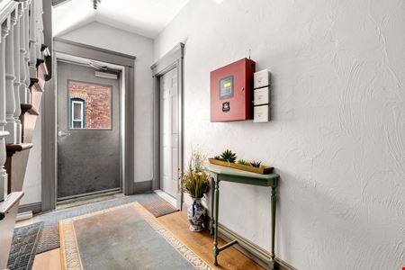 Russell Street Apartments