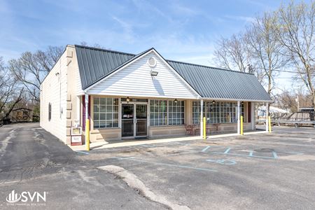 Retail space for Sale at For Sale: High Visibility Retail Space in Nicholasville