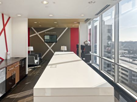 Regus - Decatur - One West Court Square