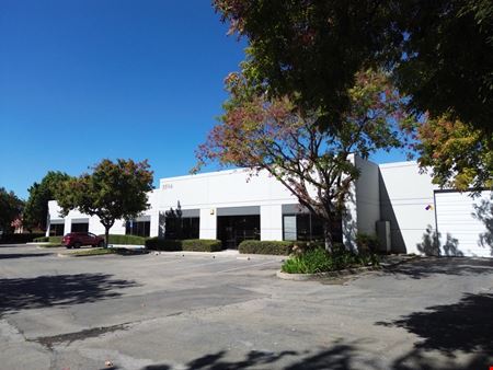 5594-A Brisa Street