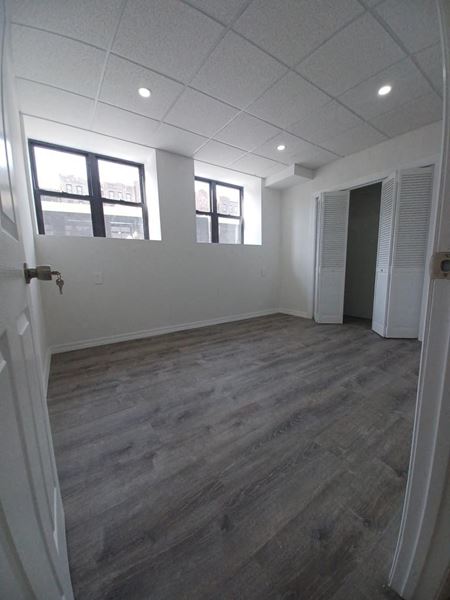 Office space for Rent at 2080 Grand Concourse in Bronx