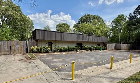 Industrial space for Rent at 854 Vaughn Rd in Memphis