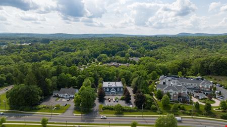 111 Simsbury Rd, Unit 4