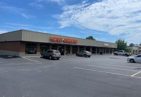Retail space for Rent at Retail Store Front For Lease in Scottsboro