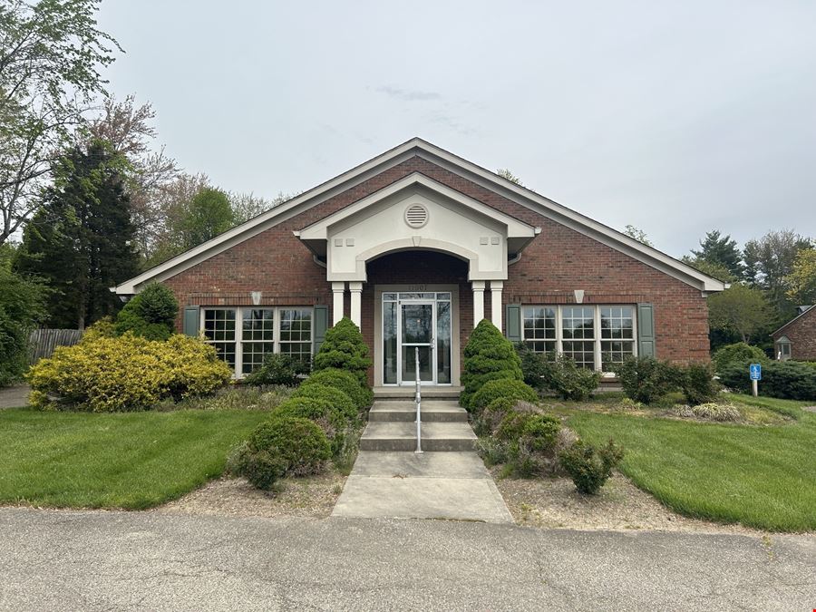 11907 Montgomery Rd