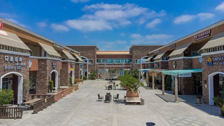 Retail space for Sale at Pearl Plaza in Rowland Heights