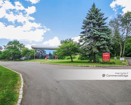 900 Northrop Road