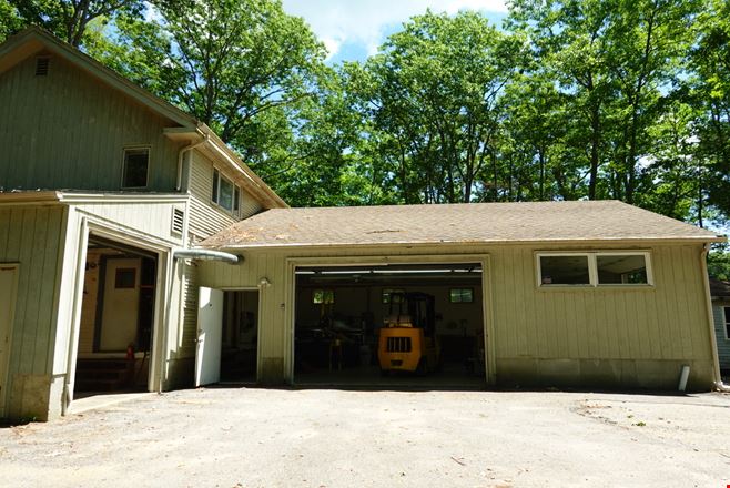 1 Youngs Lane