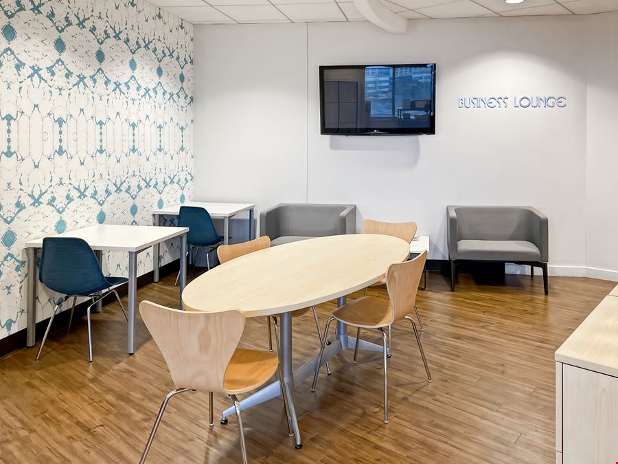 Regus - Oak Brook - Pointe